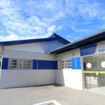 Polícia encontra corpo de jovem de 25 anos dentro de apartamento em Camaçari